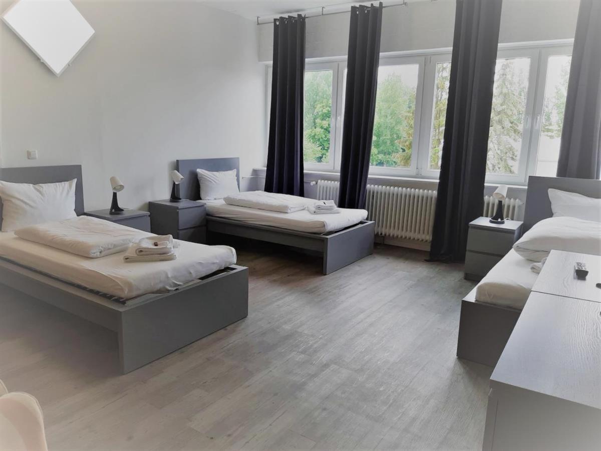 Mehrbett-Apartment 8 Citynah, Einfache Ausstattung Hamburg Eksteriør bilde