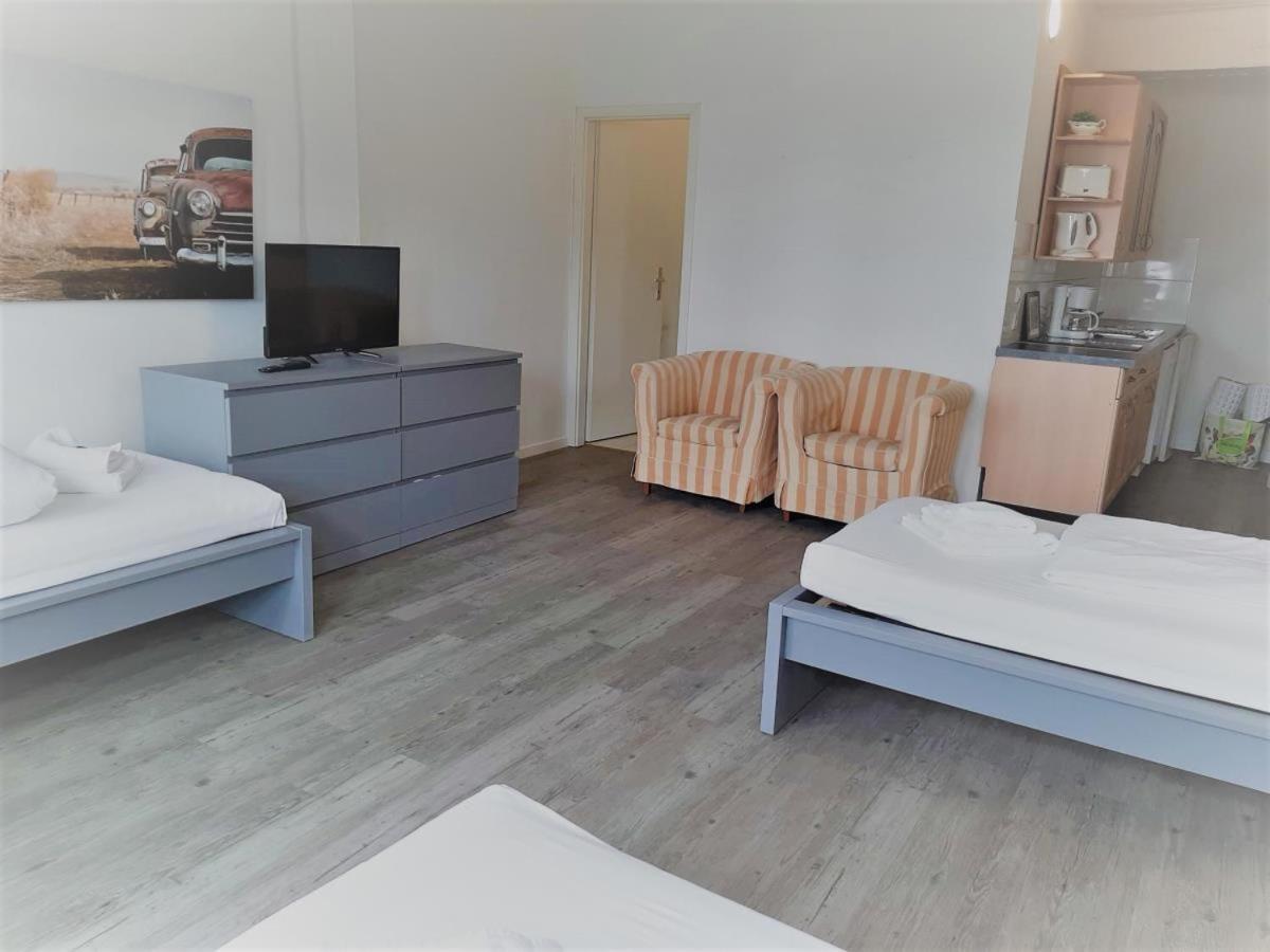 Mehrbett-Apartment 8 Citynah, Einfache Ausstattung Hamburg Eksteriør bilde